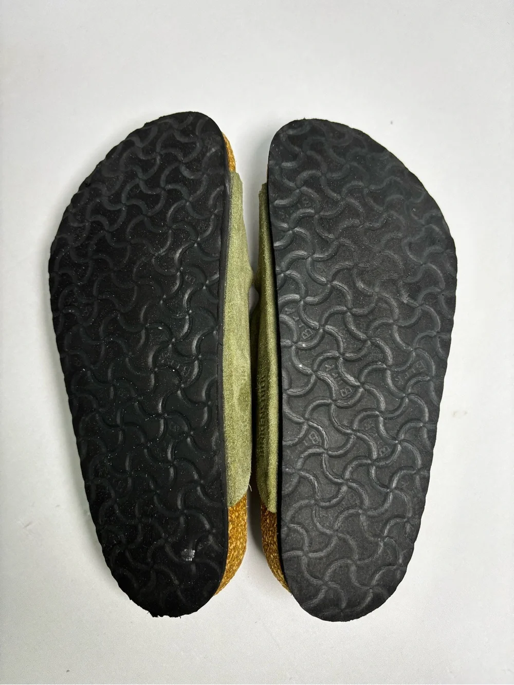 Birkenstock Arizona Suede Leather Sandals Olive Green EU 37 US 6